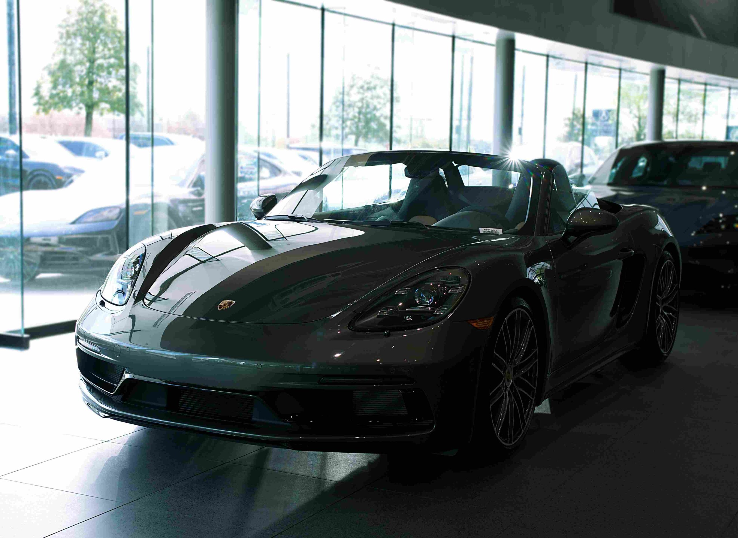 Why Car Rental Dubai is Ideal for Digital Nomads